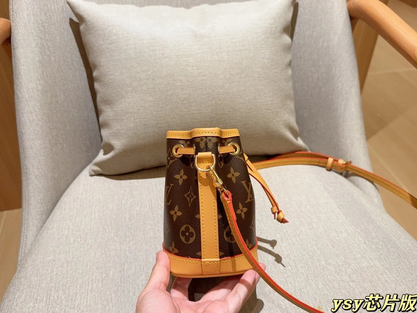 All Categories Official Website "Brand Women's Bags" Women's Bags 💙 LV 2025 New LV Bucket Bag