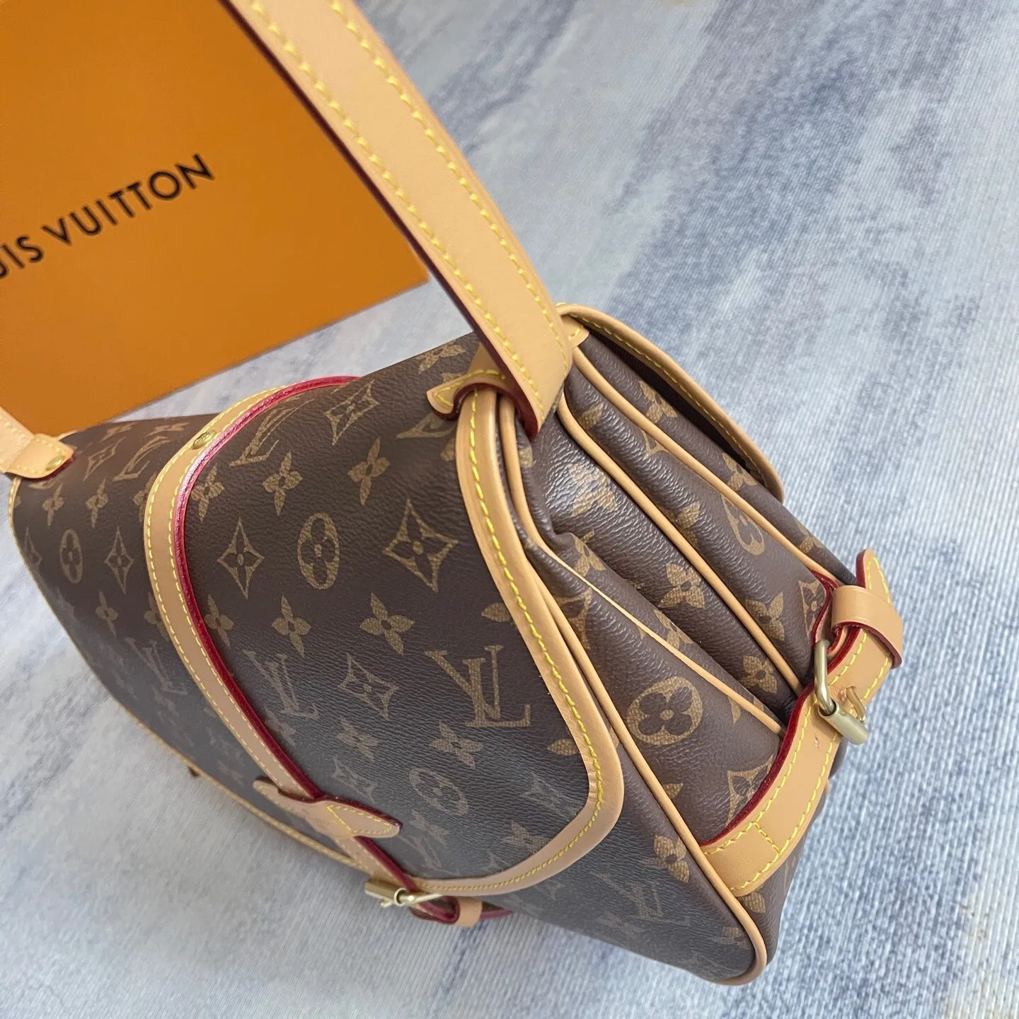 All Categories Official Website "Brand Women's Bags" Women's Bags 💙 LV 2025 New LV Crossbody Bag