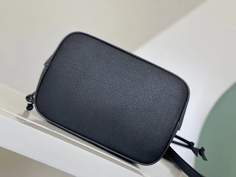 All Categories Official Website "Brand Women's Bags" Women's Bags 💙 LV 2026 New LV Crossbody Bag