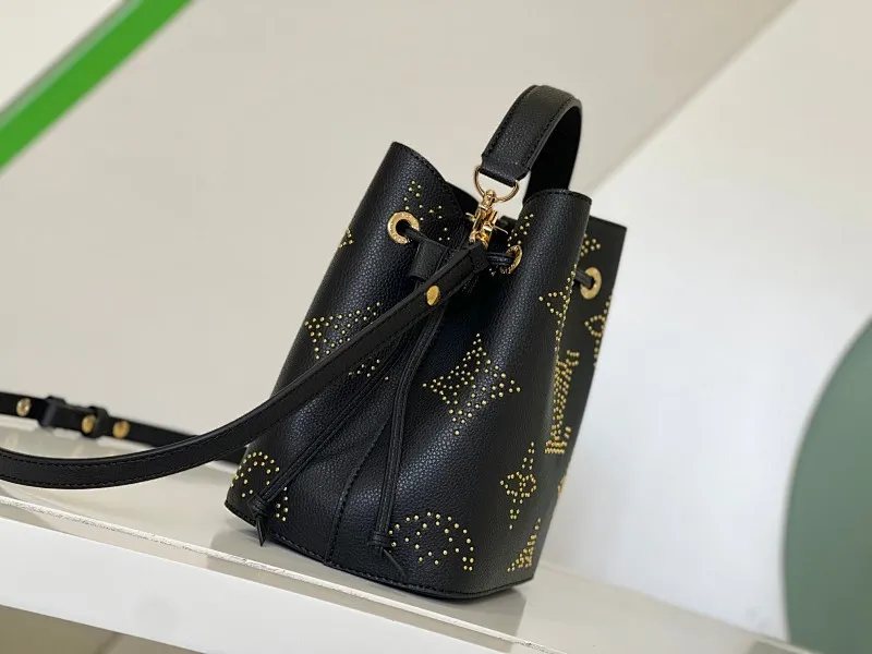 All Categories Official Website "Brand Women's Bags" Women's Bags 💙 LV 2026 New LV Crossbody Bag