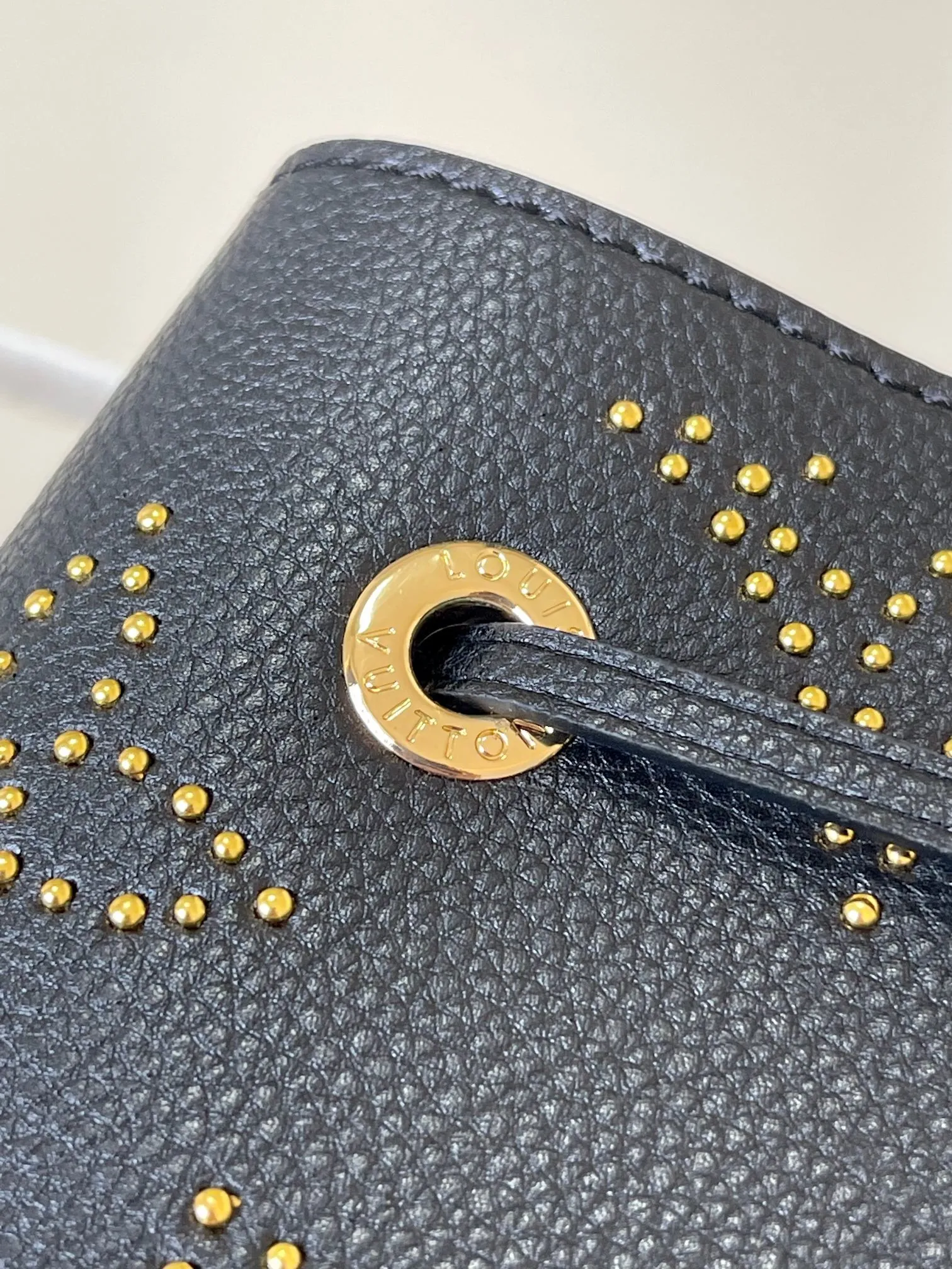 All Categories Official Website "Brand Women's Bags" Women's Bags 💙 LV 2026 New LV Crossbody Bag