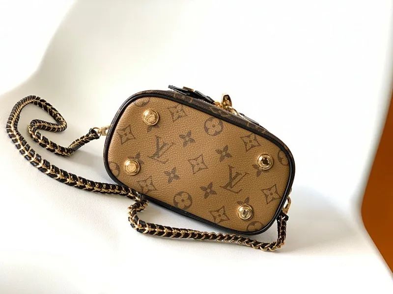 All Categories Official Website "Brand Women's Bags" Women's Bags 💙 LV 2025 New LV Cosmetic Case Chain Bag
