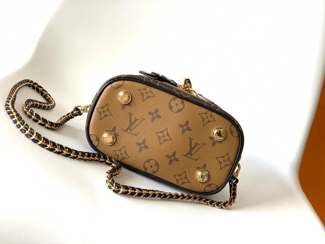 All Categories Official Website "Brand Women's Bags" Women's Bags 💙 LV 2025 New LV Cosmetic Case Chain Bag