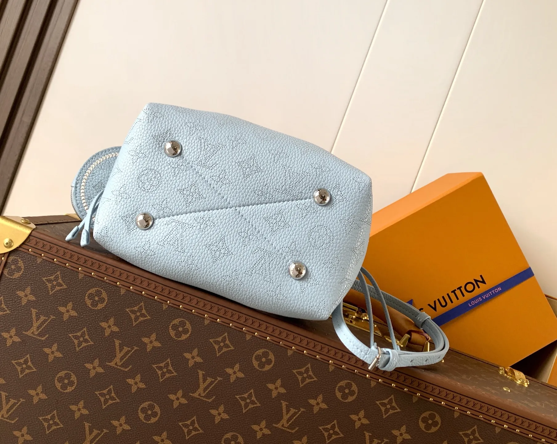 All Categories Official Website "Brand Women's Bags" Women's Bags 💙 LV 2026 New LV Crossbody Bag