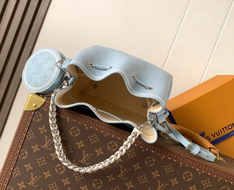 All Categories Official Website "Brand Women's Bags" Women's Bags 💙 LV 2026 New LV Crossbody Bag
