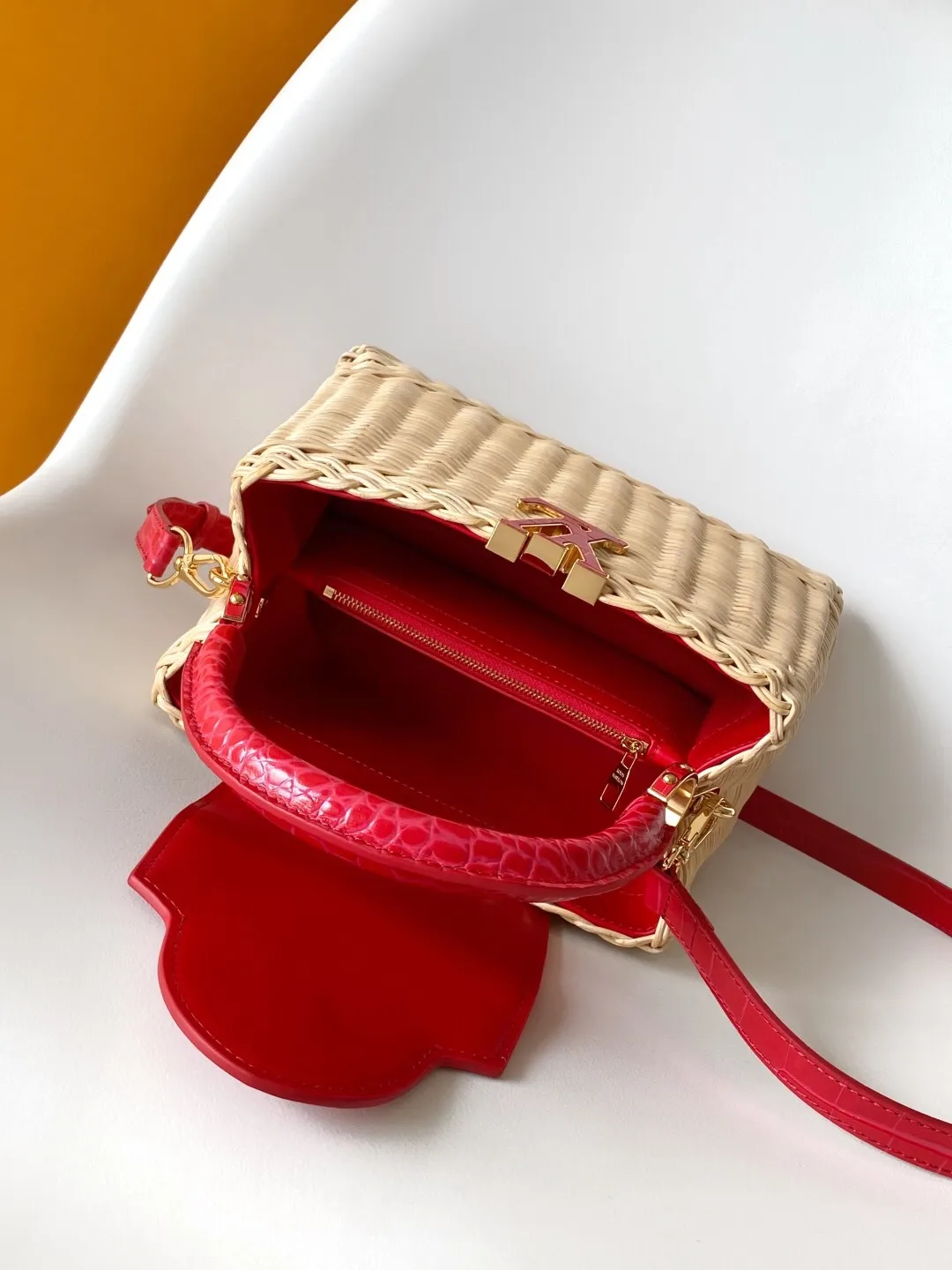 All Categories Official Website "Brand Women's Bags" Women's Bags 💙 LV 2025 New LV Crossbody Bag