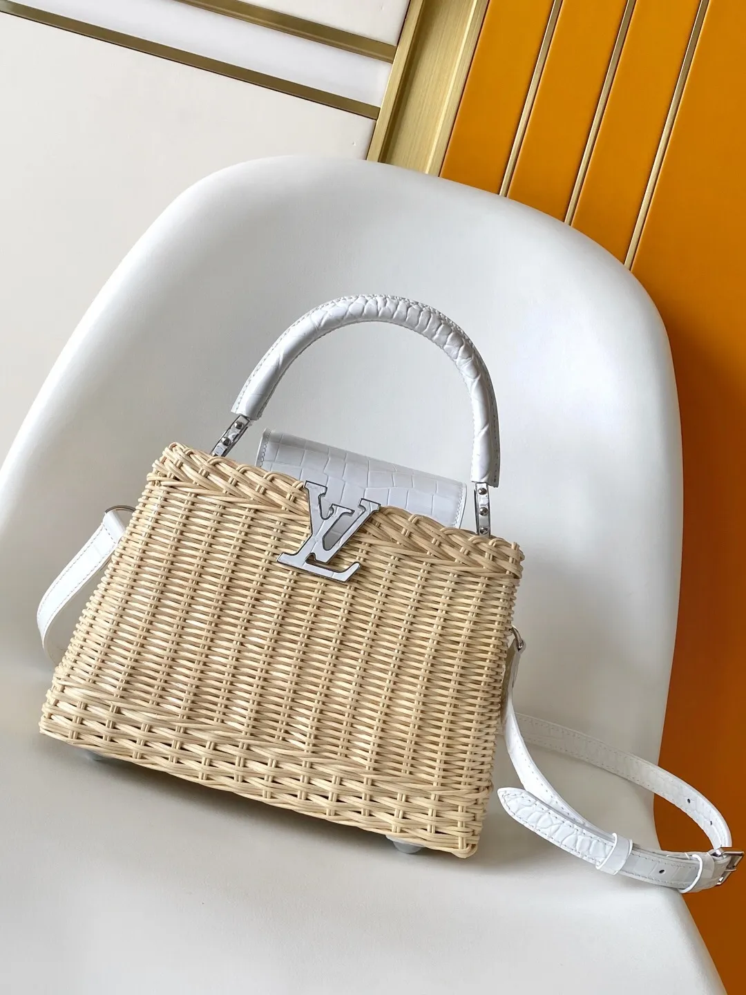 All Categories Official Website "Brand Women's Bags" Women's Bags 💙 LV 2025 New LV Crossbody Bag