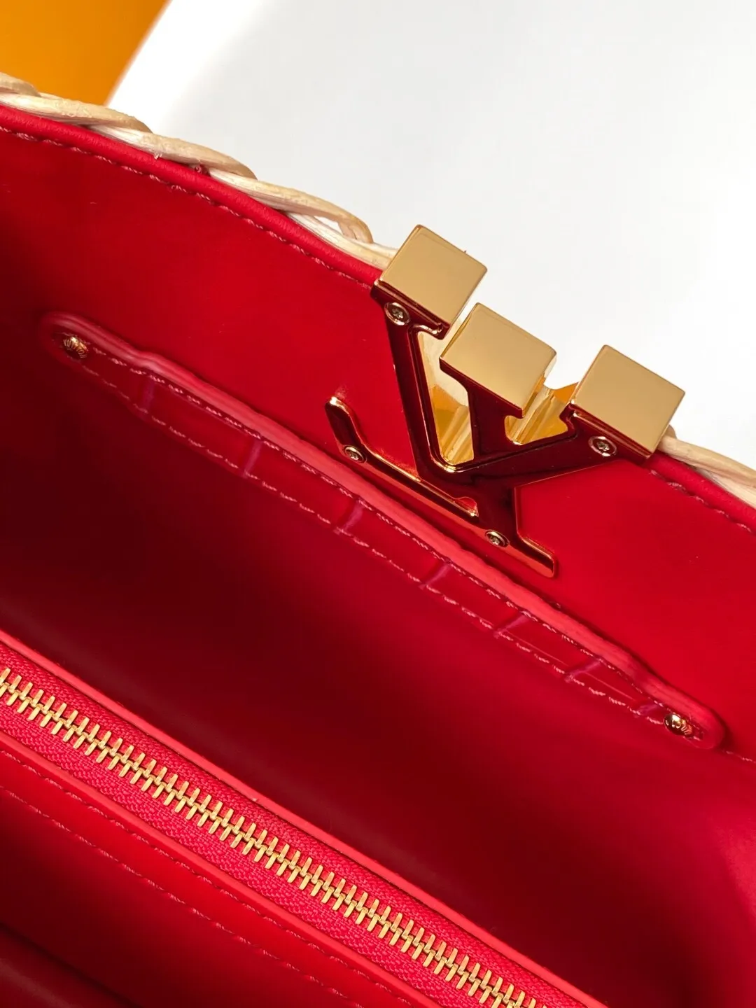 All Categories Official Website "Brand Women's Bags" Women's Bags 💙 LV 2025 New LV Crossbody Bag