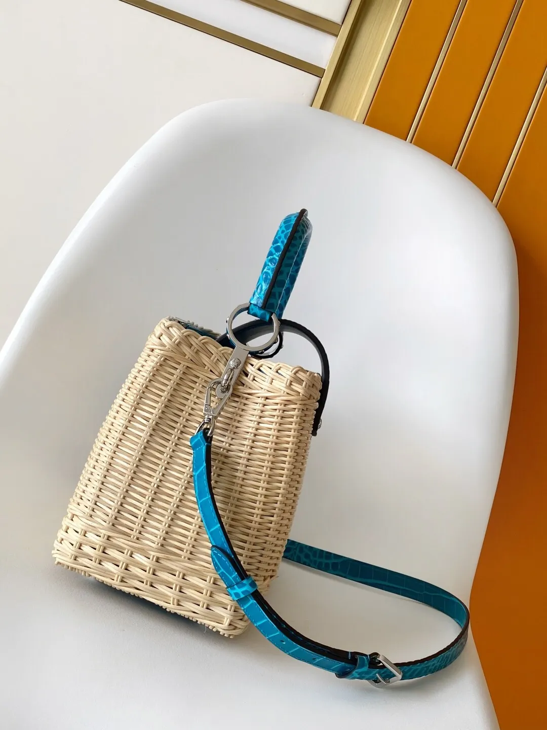 All Categories Official Website "Brand Women's Bags" Women's Bags 💙 LV 2025 New LV Crossbody Bag