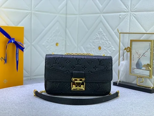 All Categories Official Website "Brand Women's Bags" Women's Bags 💙 LV Upgraded Original This Marceau chain bag is made of Monogram Empreinte embossed leather, with a plain leather flap and soft leather lining. Signature S-lock clasp and chain add to the elegance, and there's room for a large wallet and iPhone