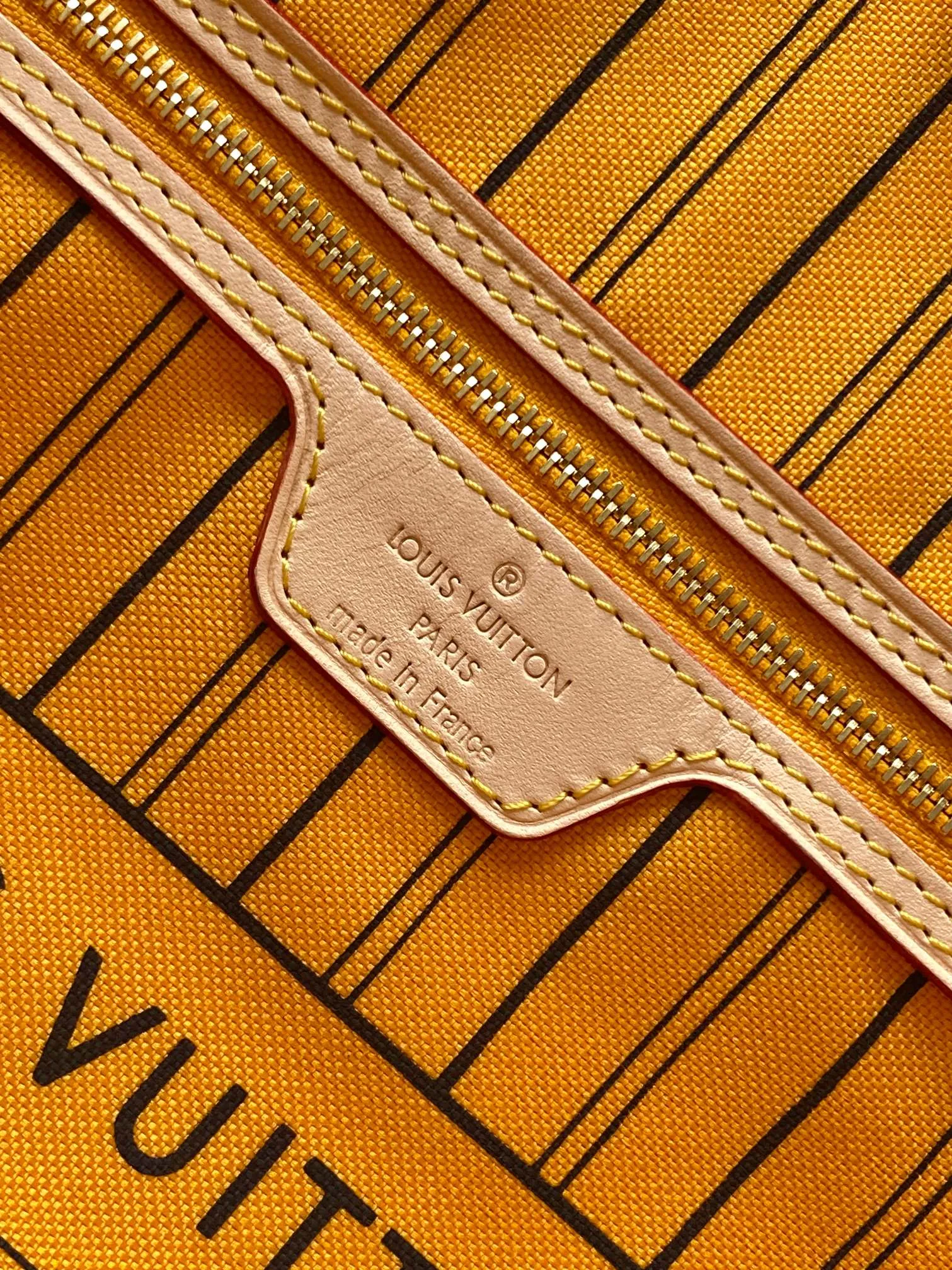 All categories Official website "Brand Women's Bags" Women's Bags 💙 LV 2026 new LV hand-held crossbody bag