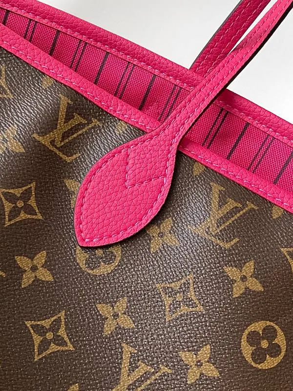 All categories Official website "Brand Women's Bags" Women's Bags 💙 LV 2026 new LV hand-held crossbody bag