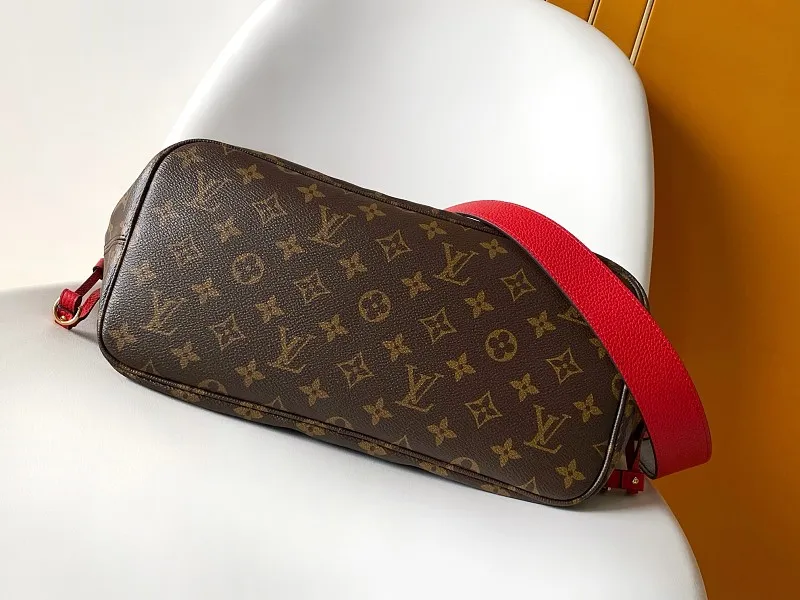 All categories Official website "Brand Women's Bags" Women's Bags 💙 LV 2026 new LV hand-held crossbody bag