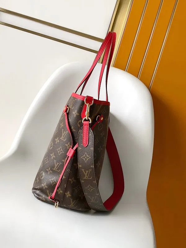 All categories Official website "Brand Women's Bags" Women's Bags 💙 LV 2026 new LV hand-held crossbody bag