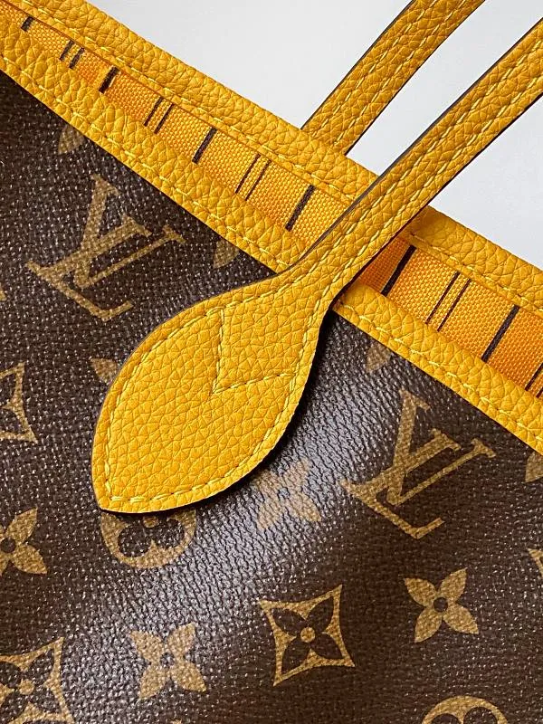 All categories Official website "Brand Women's Bags" Women's Bags 💙 LV 2026 new LV hand-held crossbody bag
