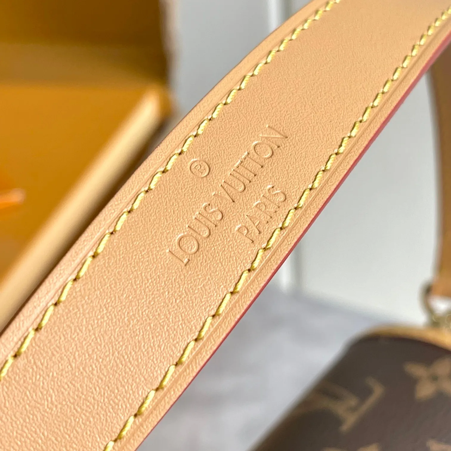 All Categories Official Website "Brand Women's Bags" Women's Bags 💙 LV LV 2026 New Crossbody Shoulder Bag