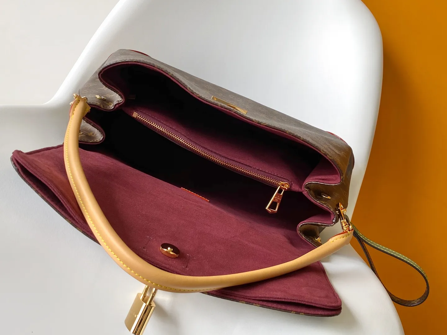 All Categories Official Website "Brand Women's Bags" Women's Bags 💙 LV 2026 New LV Handbags