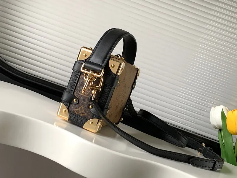 All Categories Official Website "Brand Women's Bags" Women's Bags 💙 LV 2026 Official Website New LV Crossbody Bag