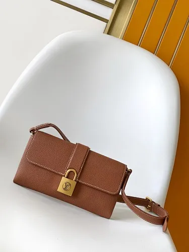 All Categories Official Website "Brand Women's Bags" Women's Bags 💙 LV 2025 New LV Crossbody Bag