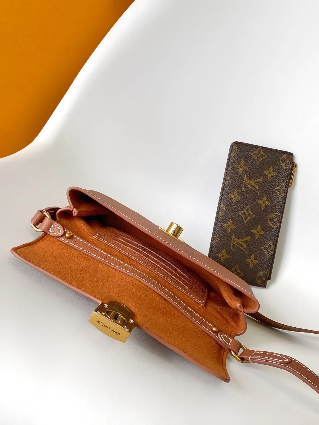All Categories Official Website "Brand Women's Bags" Women's Bags 💙 LV 2025 New LV Crossbody Bag