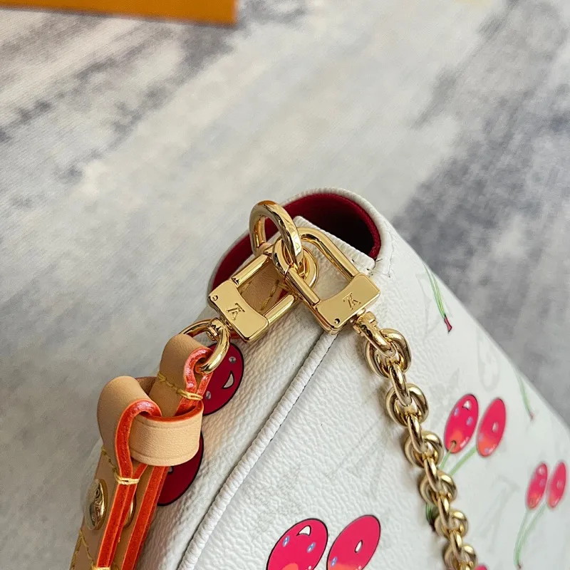 All Categories Official Website "Brand Women's Bags" Women's Bags 💙 LV 2025 New LV Crossbody Bag