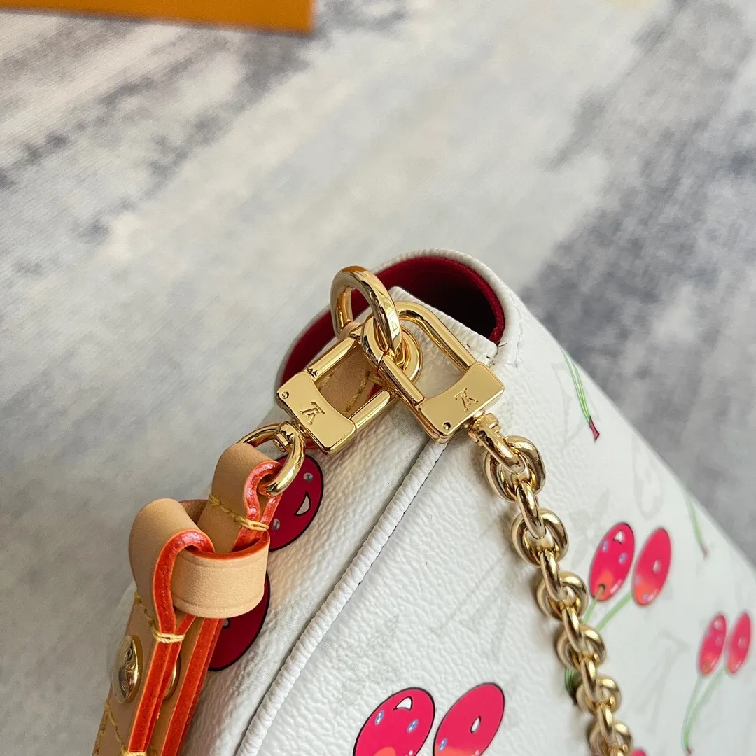 All Categories Official Website "Brand Women's Bags" Women's Bags 💙 LV 2025 New LV Crossbody Bag