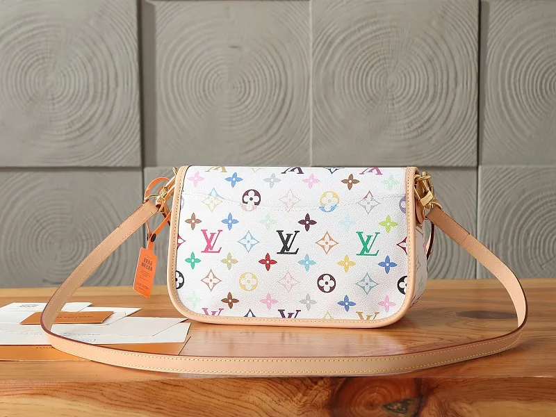 All Categories Official Website "Brand Women's Bags" Women's Bags 💙 LV LV 2026 New Crossbody Shoulder Bag