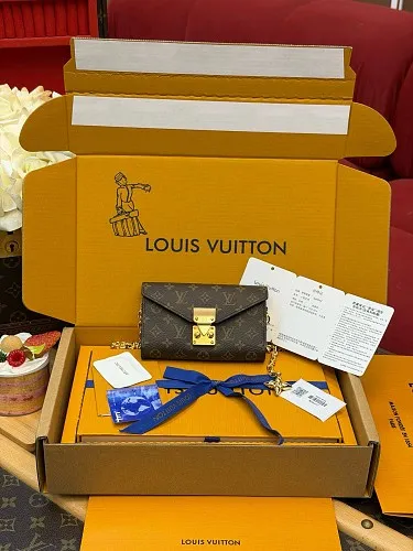 All Categories Official Website "Brand Women's Bags" Women's Bags 💙 LV 2026 New LV Crossbody Bag