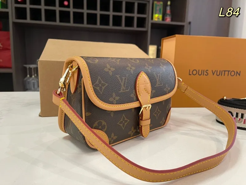 All Categories Official Website "Brand Women's Bags" Women's Bags 💙 LV 2024 New LV Crossbody Bag