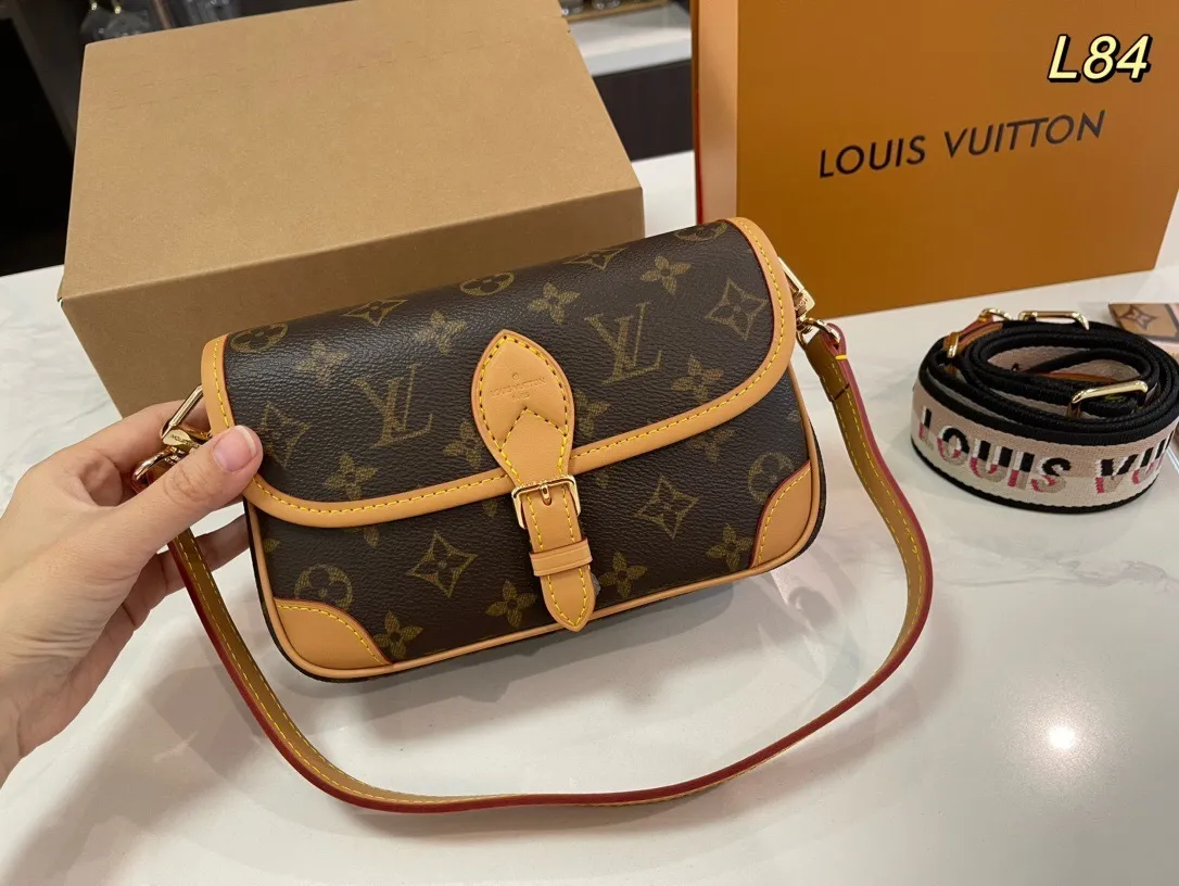 All Categories Official Website "Brand Women's Bags" Women's Bags 💙 LV 2024 New LV Crossbody Bag