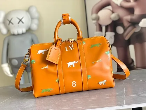 All Categories 💚 Authentic Grade Bags 💚 LV 2026 New LV Top Replica Crossbody Shoulder Bag