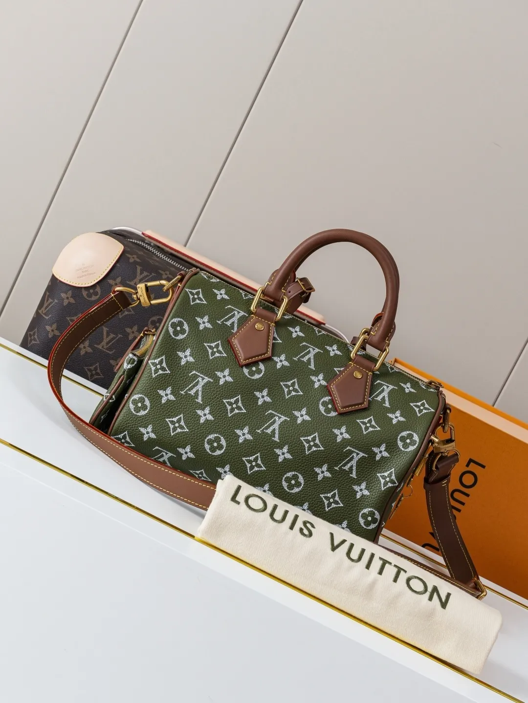 All Categories Official Website "Brand Women's Bags" Women's Bags 💙 LV 2025 New LV Crossbody Bag
