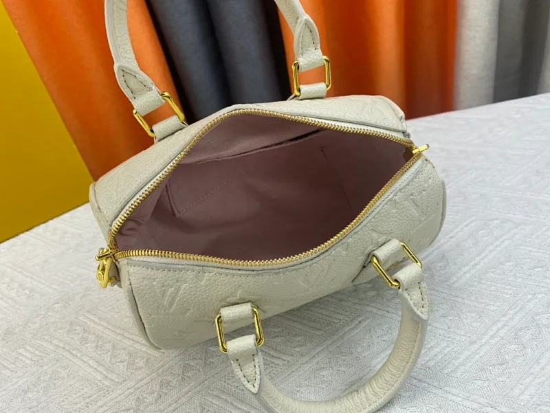 All Categories Official Website "Brand Women's Bags" Women's Bags 💙 LV 2023 New LV Crossbody Bag