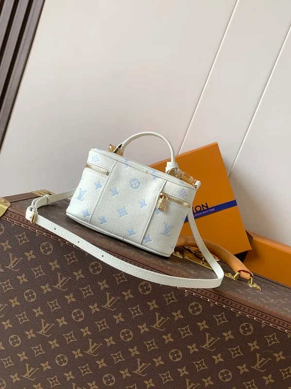 All Categories Official Website "Brand Women's Bags" Women's Bags 💙 LV 2026 Official Website New LV Crossbody Bag