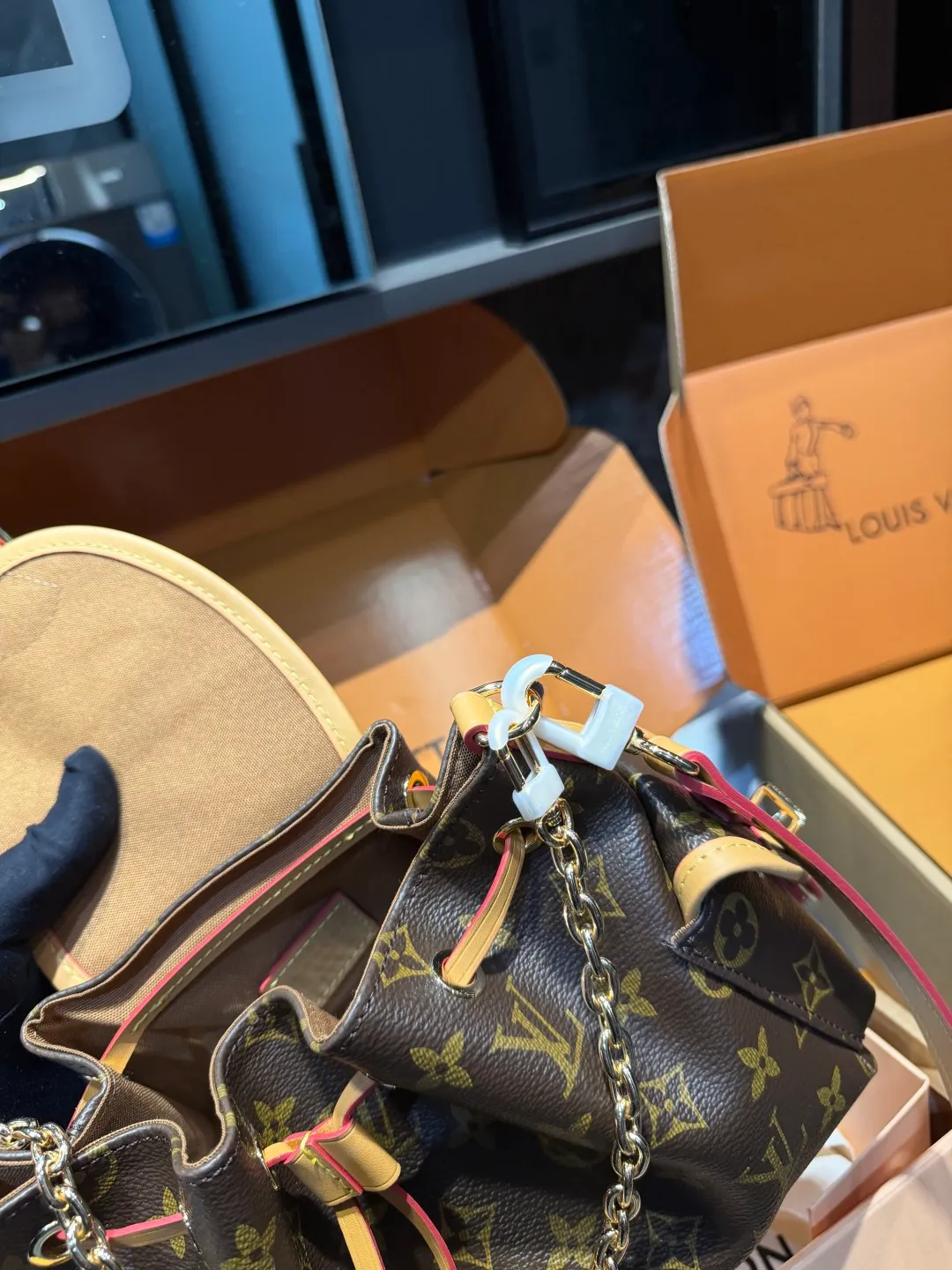 All Categories Official Website "Brand Women's Bags" Women's Bags 💙 LV 2025 New LV Crossbody Bag