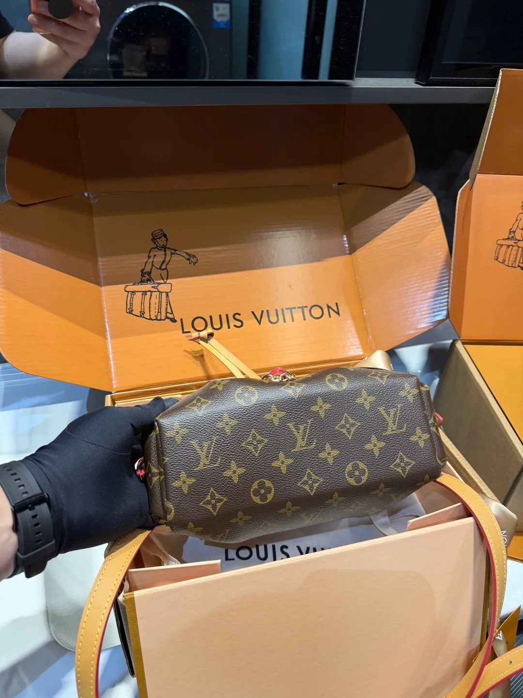 All Categories Official Website "Brand Women's Bags" Women's Bags 💙 LV 2025 New LV Crossbody Bag
