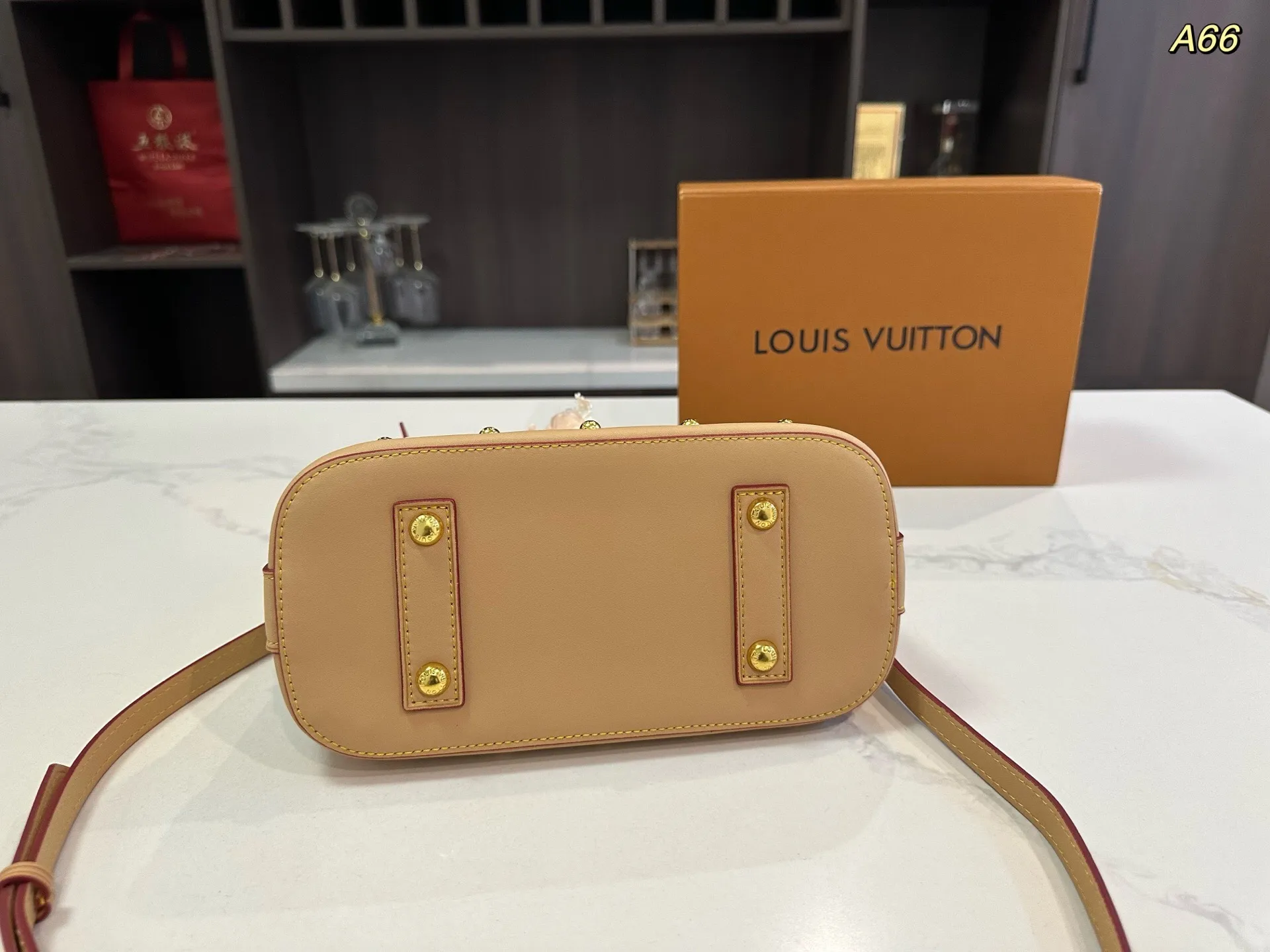 All Categories Official Website "Brand Women's Bags" Women's Bags 💙 LV 2025 New LV Crossbody Bag