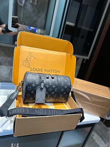 All Categories Official Website "Brand Women's Bags" Women's Bags 💙 LV 2025 New LV Crossbody Bag