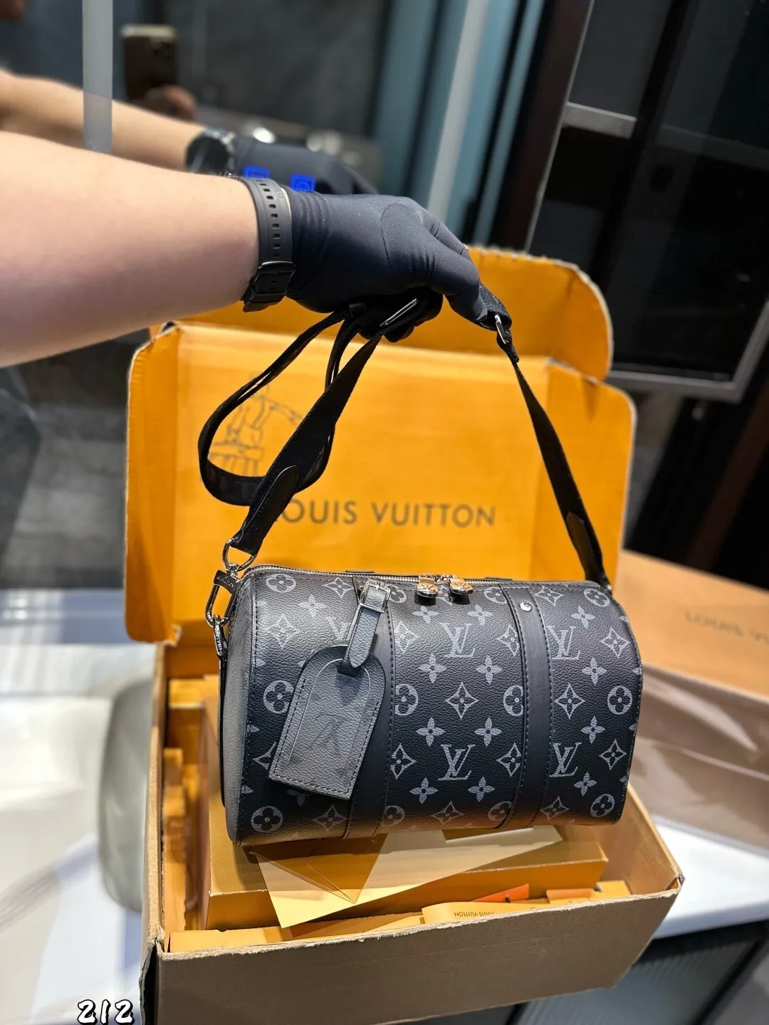 All Categories Official Website "Brand Women's Bags" Women's Bags 💙 LV 2025 New LV Crossbody Bag
