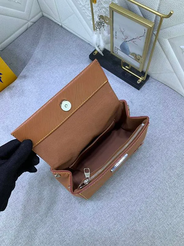 All Categories Official Website "Brand Women's Bags" Women's Bags 💙 LV 2023 New LV Crossbody Bag