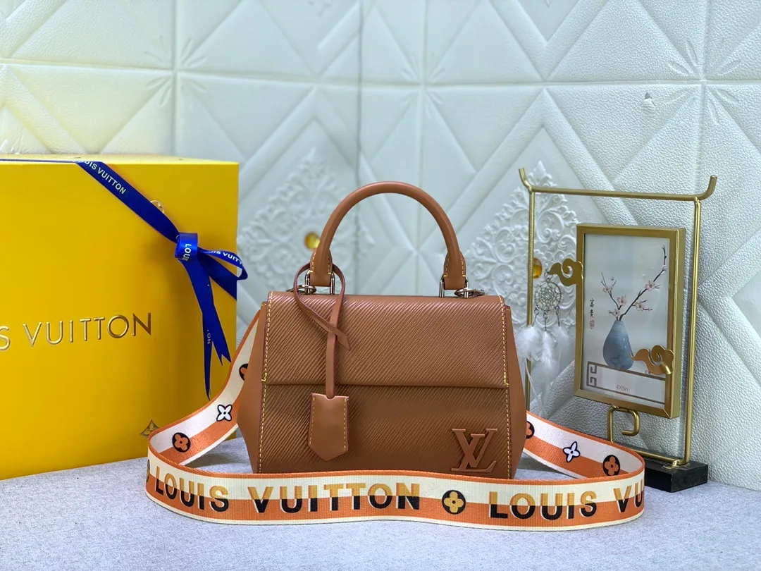All Categories Official Website "Brand Women's Bags" Women's Bags 💙 LV 2023 New LV Crossbody Bag