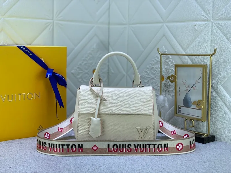 All Categories Official Website "Brand Women's Bags" Women's Bags 💙 LV 2023 New LV Crossbody Bag