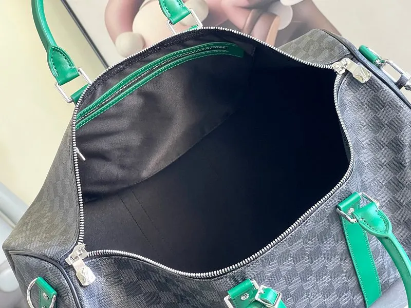 All Categories 💚 Authentic Grade Bags 💚 LV 2026 New LV Travel Bag