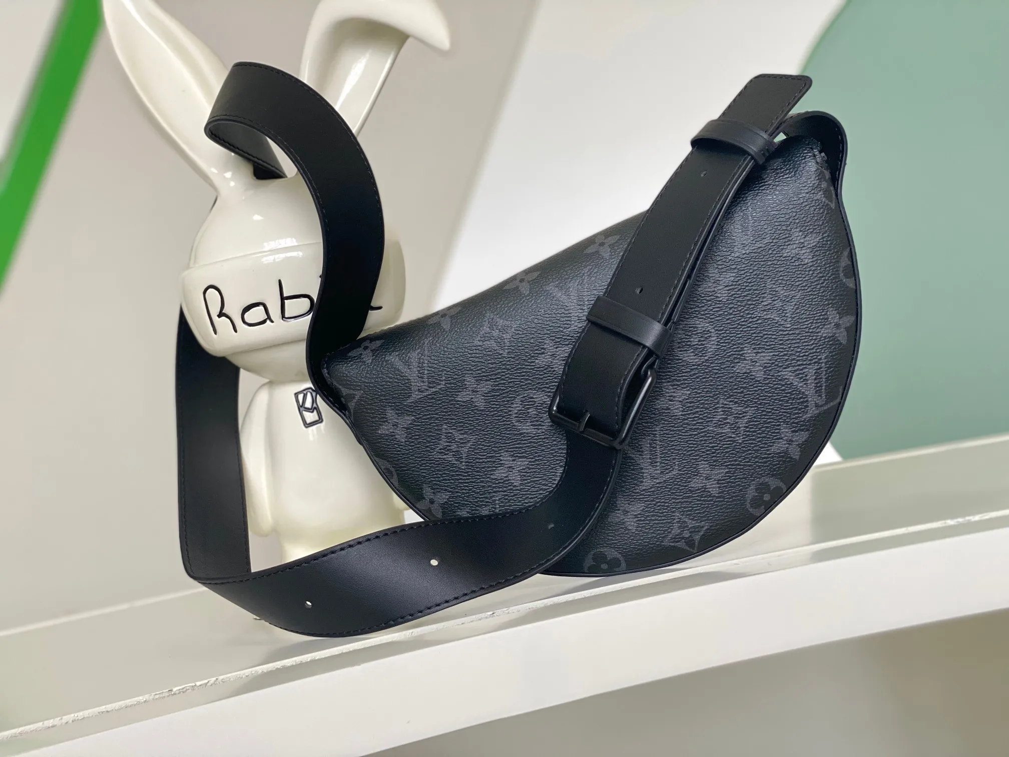 All Categories Official Website "Brand Women's Bags" Women's Bags 💙 LV 2026 New LV Crossbody Bag