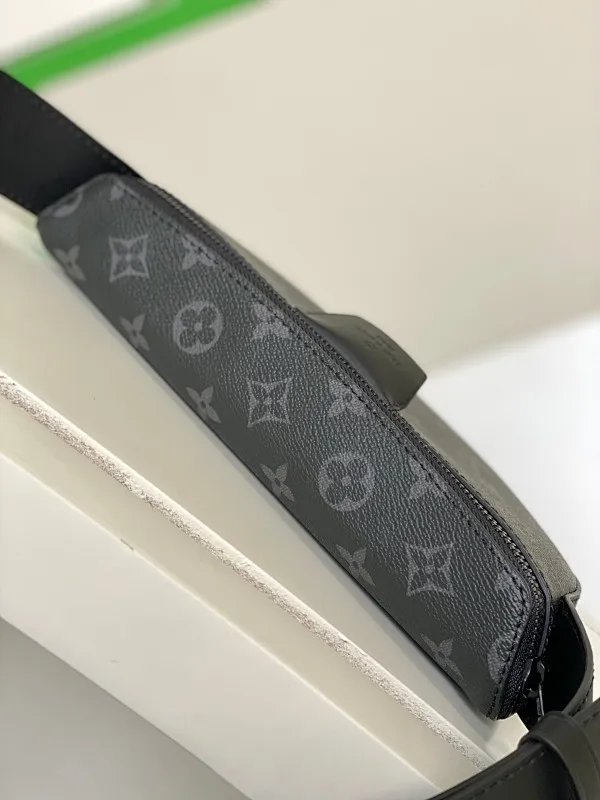 All Categories Official Website "Brand Women's Bags" Women's Bags 💙 LV 2026 New LV Crossbody Bag