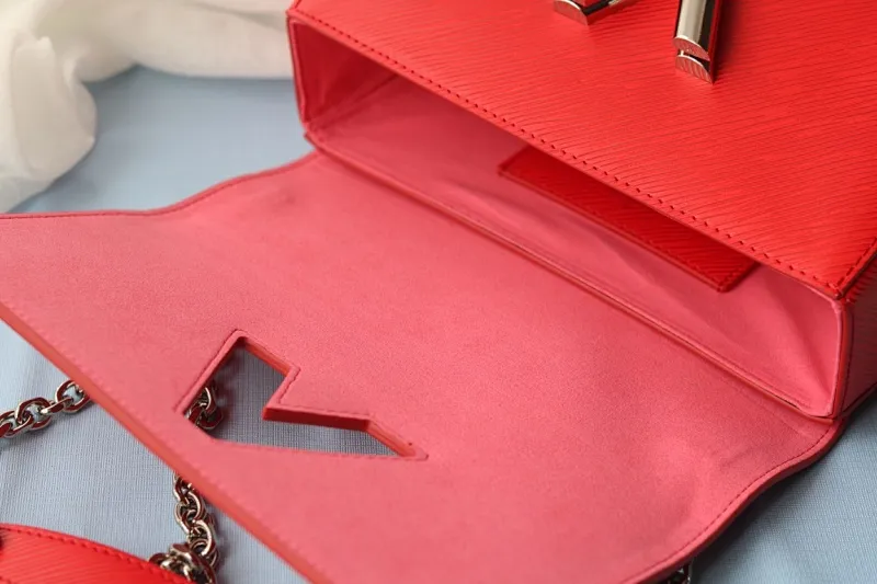 All Categories Official Website "Brand Women's Bags" Women's Bags 💙 LV 2023 New LV Crossbody Bag
