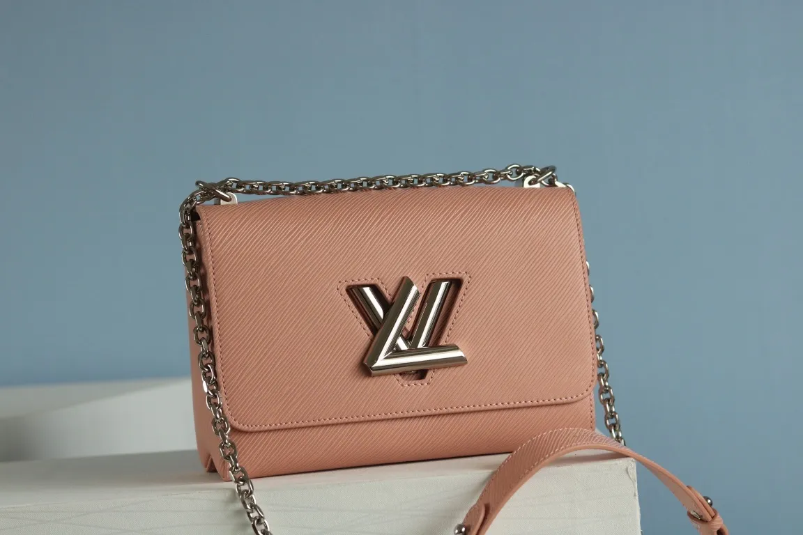 All Categories Official Website "Brand Women's Bags" Women's Bags 💙 LV 2023 New LV Crossbody Bag