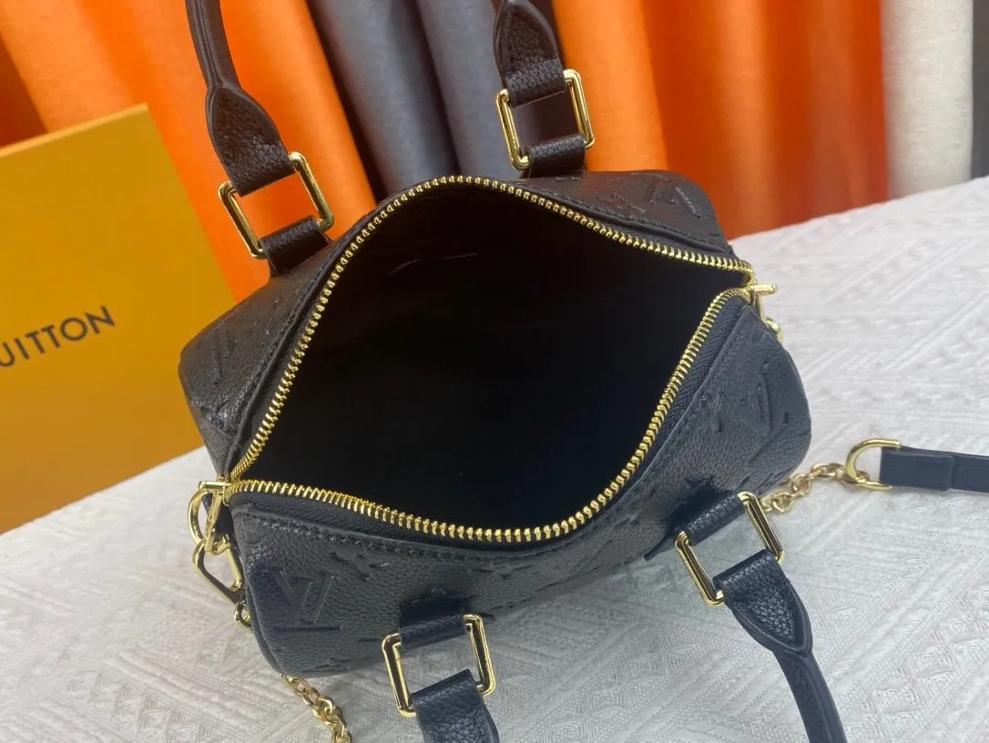 All Categories Official Website "Brand Women's Bags" Women's Bags 💙 LV 2024 New LV Crossbody Bag