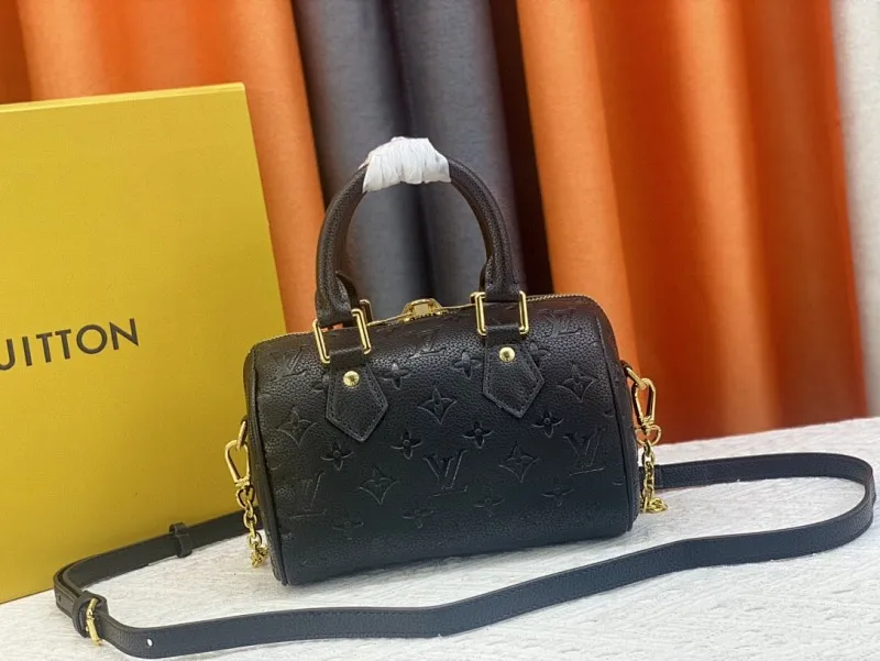 All Categories Official Website "Brand Women's Bags" Women's Bags 💙 LV 2024 New LV Crossbody Bag