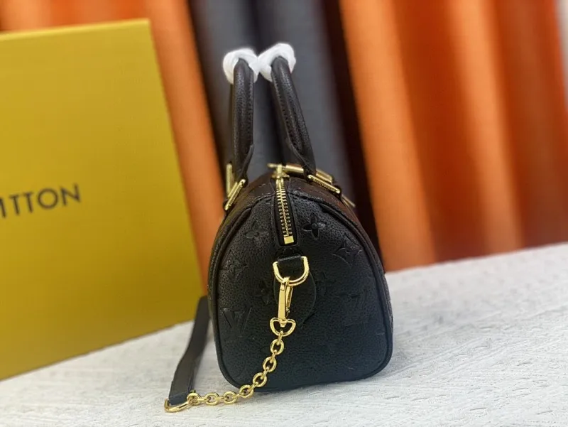 All Categories Official Website "Brand Women's Bags" Women's Bags 💙 LV 2024 New LV Crossbody Bag